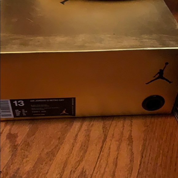 Jordan 12 Chinese New Year 2019 size 13 mens - Picture 4 of 4